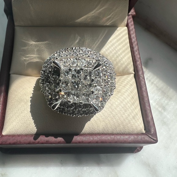 Ten karat (10k) white gold size 7 certified/appraised at $11,000 - Picture 2 of 4